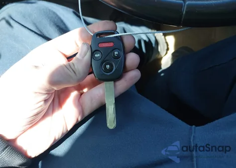 2009 Honda Accord 2.4 Ex-L z USA, uszkodzony, nr VIN 1HGCP26819A142108